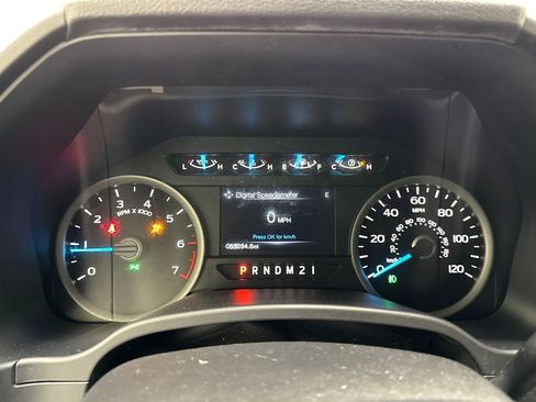 Used 2017 Ford F150 XLT w/ Equipment Group 302A Luxury image 19