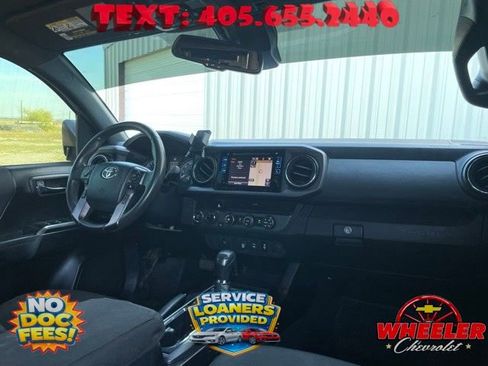 Used 2019 Toyota Tacoma TRD Off-Road image 14
