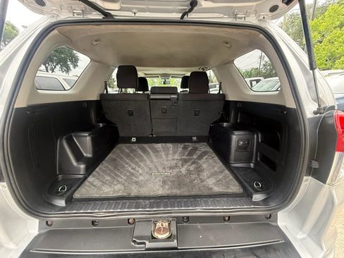 Used 2013 Toyota 4Runner SR5 w/ Convenience Pkg AWD/4WD image 18