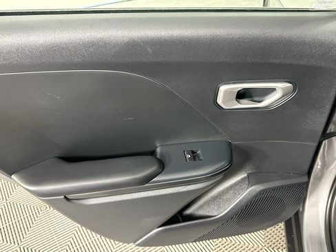 Used 2026 Kia K4 FWD image 24