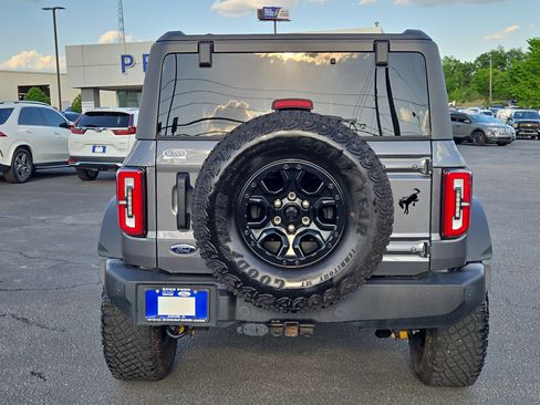 Used 2022 Ford Bronco Wildtrak image 7