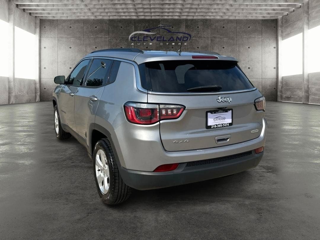 Used 2018 Jeep Compass Latitude AWD/4WD image 5