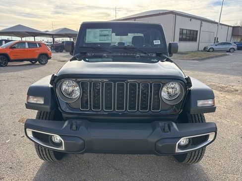 New 2026 Jeep Gladiator Sport AWD/4WD image 2