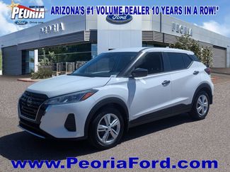 Used 2025 Nissan Kicks Play S image 1