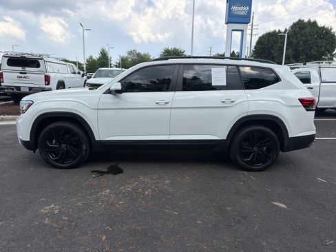 Used 2022 Volkswagen Atlas SE AWD/4WD image 7