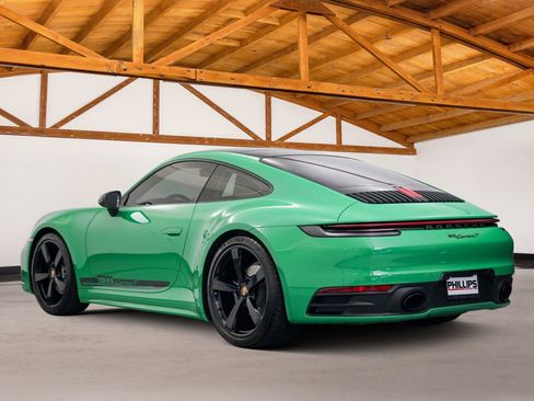 Used 2023 Porsche 911 Carrera T image 3