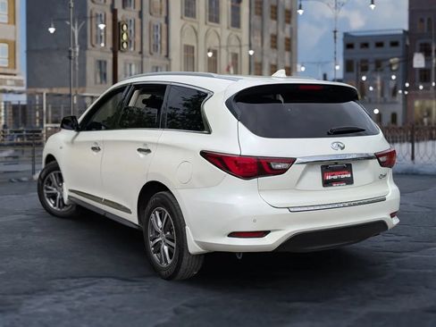 Used 2020 INFINITI QX60 Luxe w/ Essential Package FWD image 8