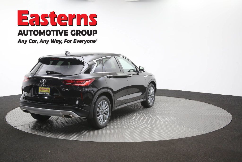 Used 2023 INFINITI QX50 Pure AWD/4WD image 44