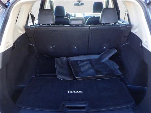 Used 2021 Nissan Rogue SL w/ Premium Package image 8