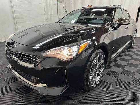 Used 2020 Kia Stinger GT-Line w/ Sun & Sound Package AWD/4WD image 4