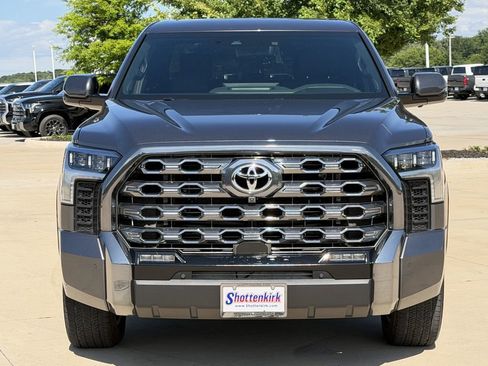 Used 2025 Toyota Tundra Platinum AWD/4WD image 7