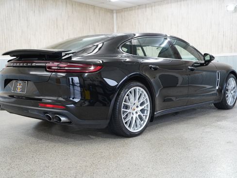 Used 2019 Porsche Panamera 4 Executive image 10