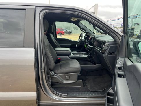 Used 2024 Ford F150 STX w/ STX Black Appearance Package RWD image 9