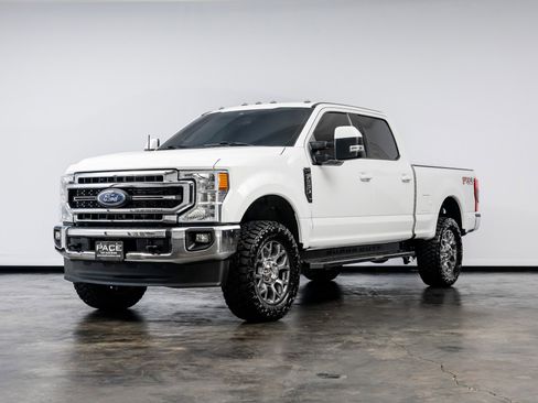 Used 2021 Ford F250 Lariat w/ Lariat Value Package image 7