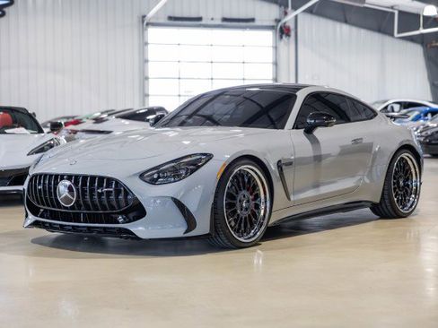 Used 2025 Mercedes-Benz AMG GT 63 S image 2