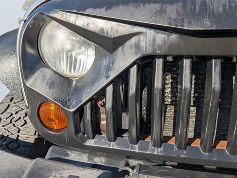 Used 2012 Jeep Wrangler Sahara w/ Connectivity Group image 10