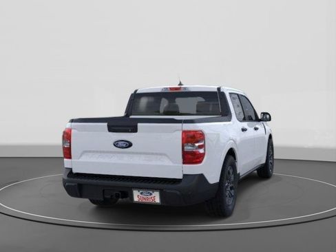 New 2025 Ford Maverick XLT w/ Equipment Group 302A AWD/4WD image 8