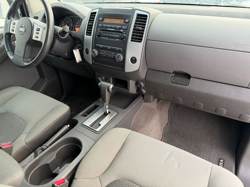 Used 2009 Nissan Xterra S w/ X Gear Pkg image 18