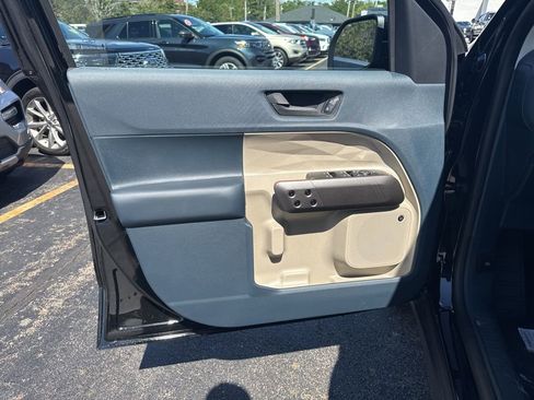 New 2025 Ford Maverick Lariat image 10