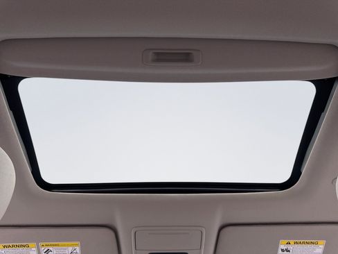 Used 2026 Honda CR-V EX-L image 18