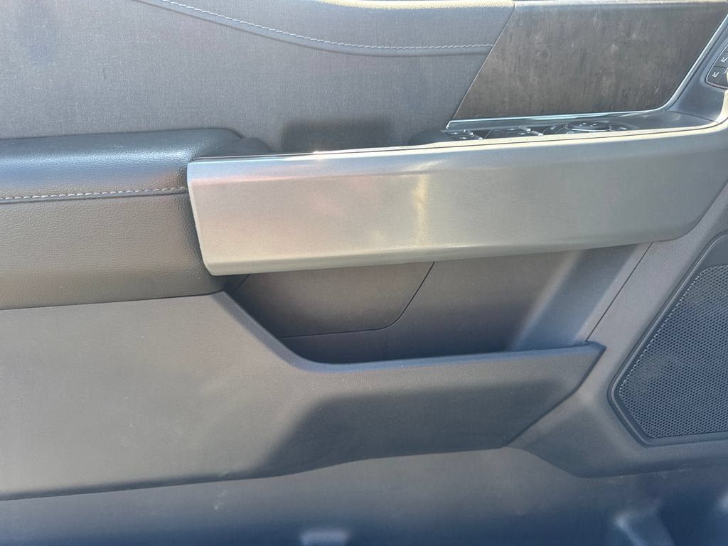 Used 2022 Ford F150 Lariat AWD/4WD image 16