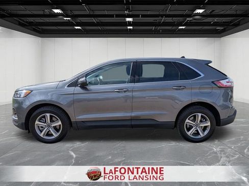 Certified 2022 Ford Edge SEL w/ Convenience Package AWD/4WD image 2