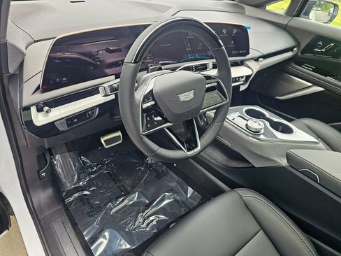 New 2026 Cadillac Optiq Sport 1 AWD/4WD image 19