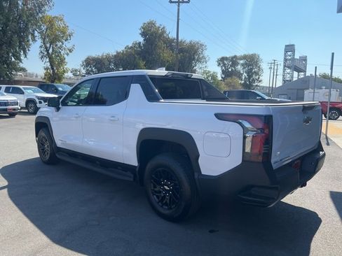 New 2026 Chevrolet Silverado EV LT image 3