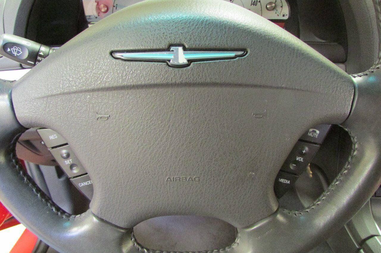 Used 2002 Ford Thunderbird RWD image 11