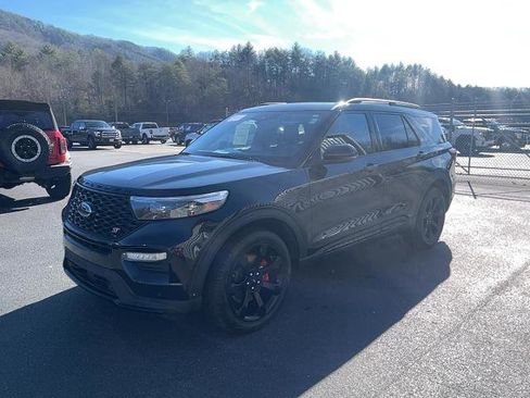Certified 2023 Ford Explorer ST w/ Equipment Group 401A AWD/4WD image 2