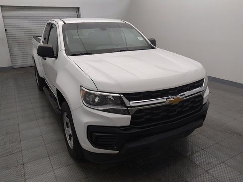 Used 2021 Chevrolet Colorado W/T w/ WT Convenience Package RWD image 14