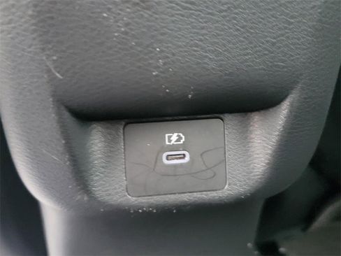 Certified 2025 Nissan Versa SV w/ Trunk Package image 26