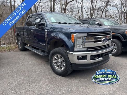 Used 2017 Ford F350 Lariat w/ Lariat Ultimate Package image 4
