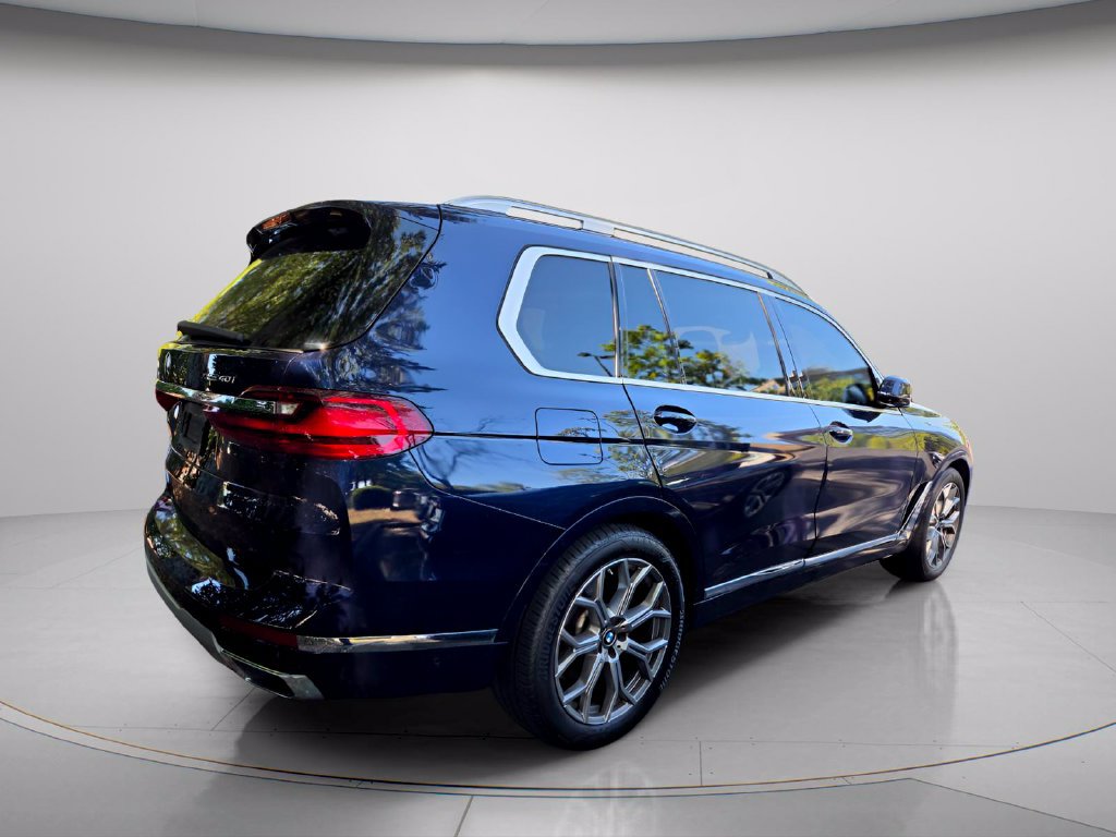 Used 2022 BMW X7 xDrive40i w/ Executive Package AWD/4WD image 5