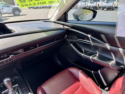 Used 2023 MAZDA CX-30 AWD 2.5 S w/ Preferred Package image 19