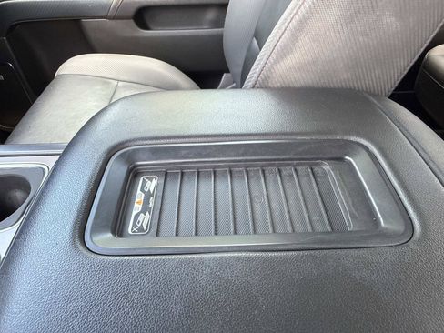 Used 2017 GMC Sierra 1500 SLT AWD/4WD image 32