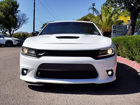 Used 2019 Dodge Charger GT w/ Blacktop Package RWD image 5