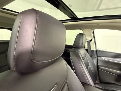 Used 2019 Cadillac XT5 Luxury FWD image 30