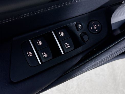 Certified 2023 BMW 540i 540i w/ M Sport Package image 18