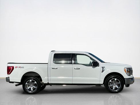 Used 2021 Ford F150 XLT w/ Equipment Group 302A High image 9