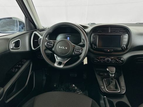 Used 2024 Kia Soul LX w/ Option Group 015 image 27