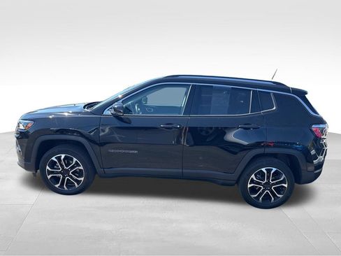 Used 2022 Jeep Compass Limited AWD/4WD image 2