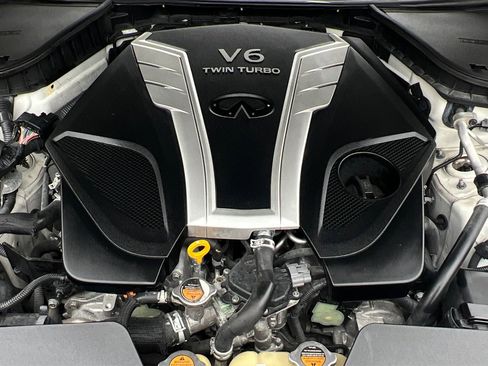 Used 2017 INFINITI Q50 3.0t Premium image 9