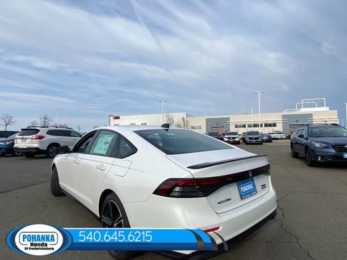 New 2026 Honda Accord Hybrid Sport image 3