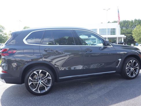 New 2026 BMW X5 sDrive40i w/ Climate Comfort Package RWD image 7