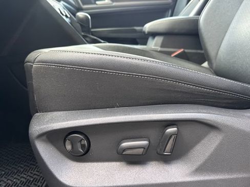 Used 2021 Volkswagen Atlas SE w/ Towing Package FWD image 15