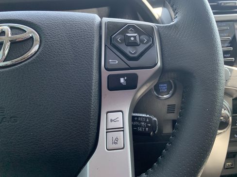 Used 2022 Toyota 4Runner Limited image 20