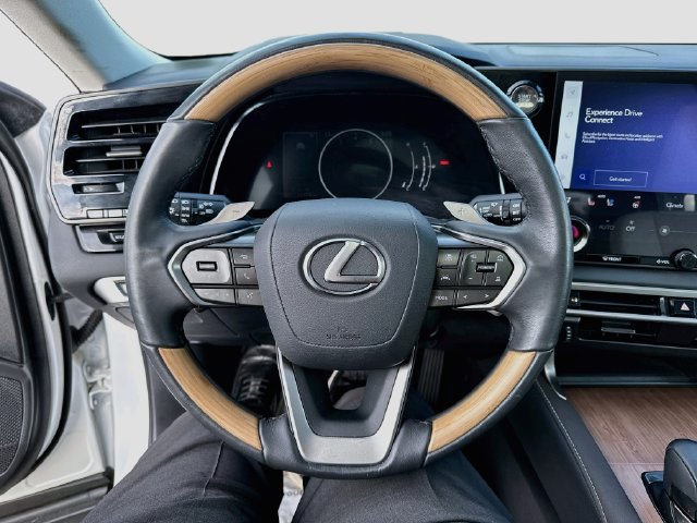Used 2023 Lexus RX 350 Premium w/ Accessory Package (K3) AWD/4WD image 12