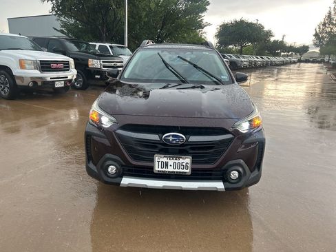 Used 2023 Subaru Outback Limited AWD/4WD image 8