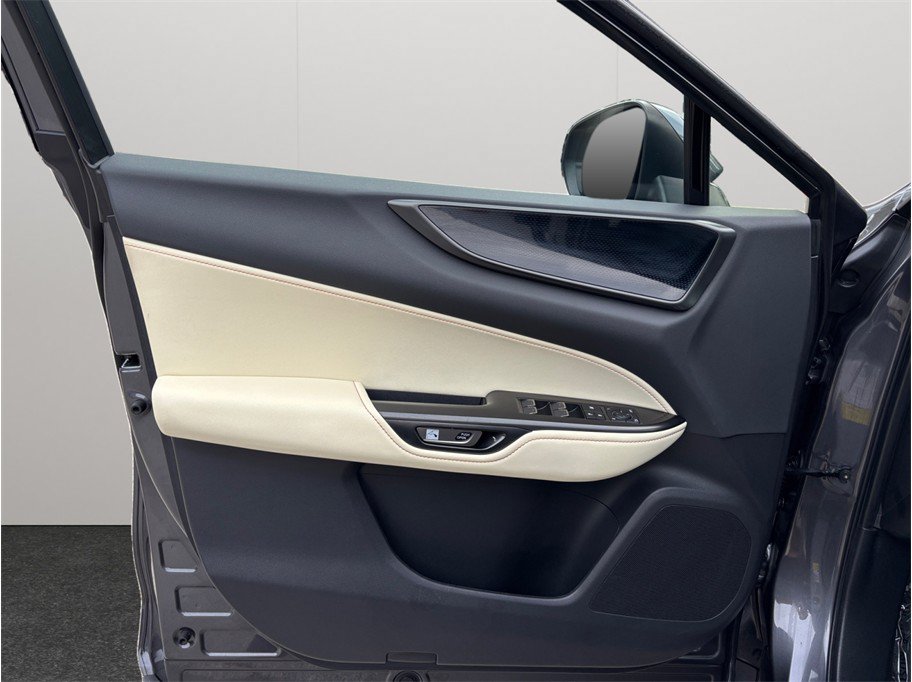 Used 2024 Lexus NX 350h AWD image 19